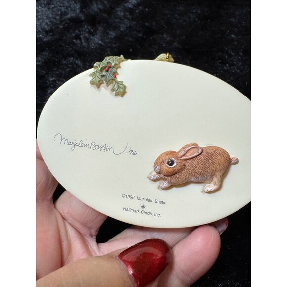 Keepsake Christmas Ornament Set By Marjolein Bastin Christmas Bunny/Holly Basket - Picture 6 of 10